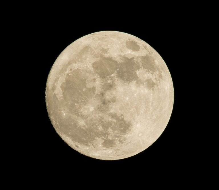 Moon Combustion September 2025: What it means for your zodiac
