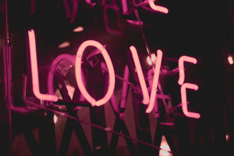 Weekly Love Horoscope: What the stars say for your zodiac sign(August 24-30, 2025)