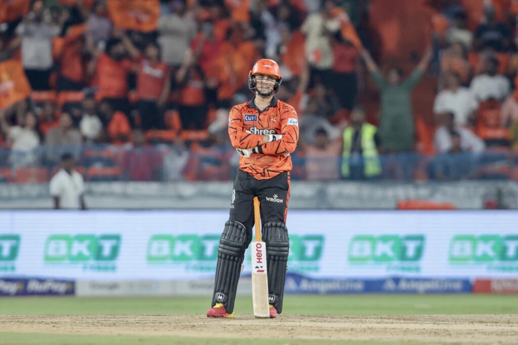 Abhishek Sharma kundli birth chart