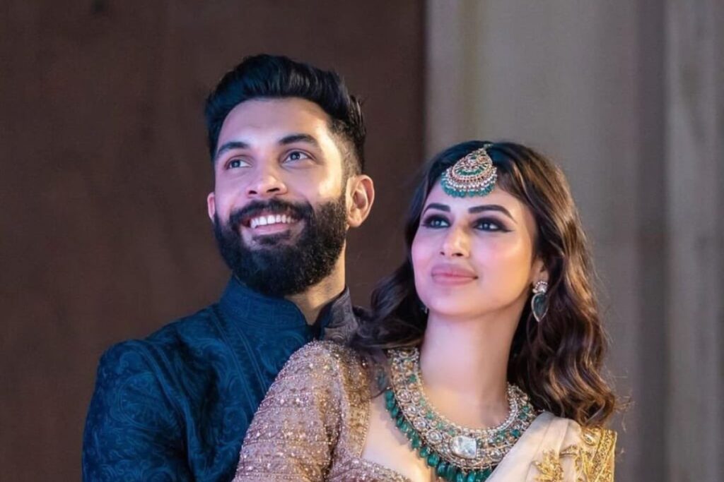 Mouni Roy divorce astrology